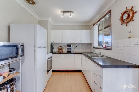 Property photo of 1/47 Frontignan Street Eschol Park NSW 2558