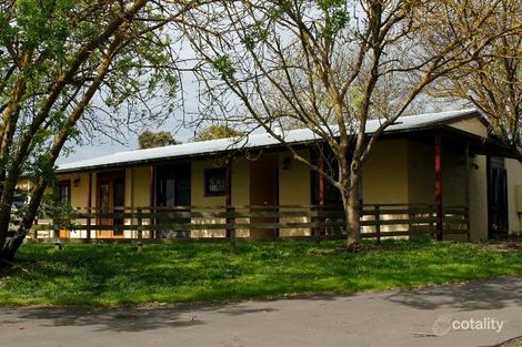 Property photo of 94 Bridge Road Bushfield VIC 3281