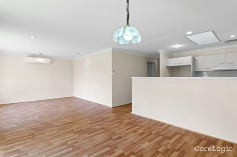 Property photo of 2/21 Christle Street Green Point NSW 2251