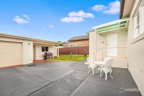 Property photo of 10 Willunga Avenue Earlwood NSW 2206