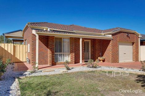 Property photo of 4 Shannon Grove Roxburgh Park VIC 3064