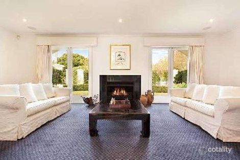 Property photo of 17 Norwood Avenue Brighton VIC 3186