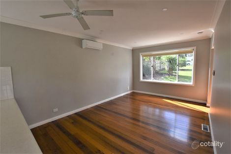 Property photo of 17 Durham Road Newborough VIC 3825