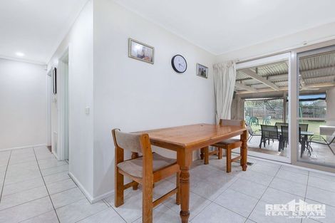 Property photo of 3 Hazelwood Avenue Cranbourne North VIC 3977