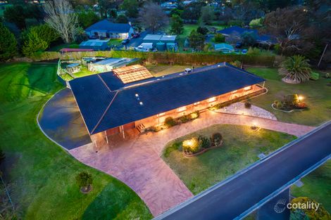 17-18 Gordon Cl, Narre Warren South, VIC 3805