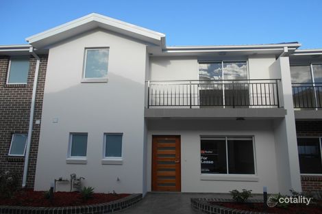 Property photo of 32/10 Old Glenfield Road Casula NSW 2170