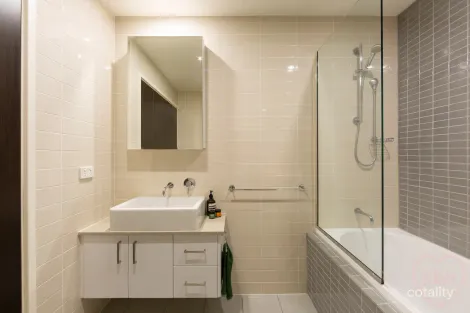 Property photo of 29/2 Archibald Street Lyneham ACT 2602