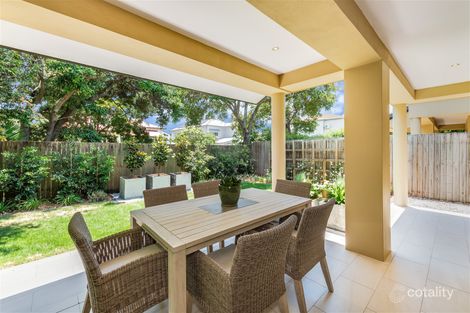 Property photo of 2/32 Kent Street Hamilton QLD 4007