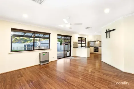 Property photo of 212 Brodie Road Morphett Vale SA 5162