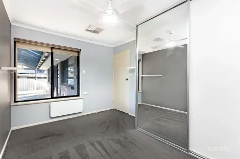 Property photo of 212 Brodie Road Morphett Vale SA 5162