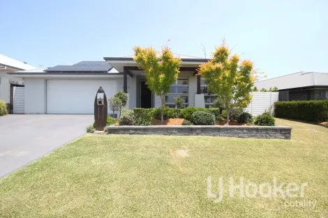 15 Compass St, Vincentia, NSW 2540