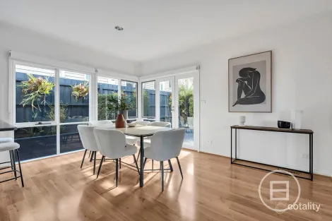 Property photo of 2/23 Alma Street Aberfeldie VIC 3040