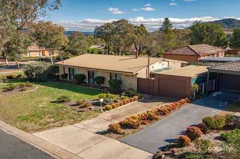 Property photo of 1 Vale Place Wanniassa ACT 2903