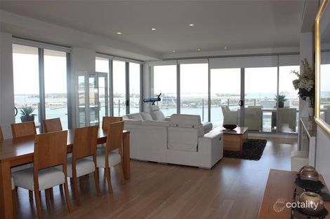 Property photo of 703/2-4 Honeysuckle Drive Newcastle NSW 2300