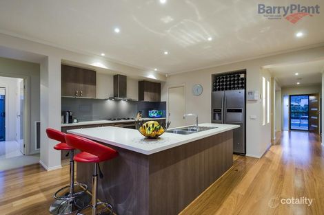 Property photo of 15 Drysdale Crescent Point Cook VIC 3030