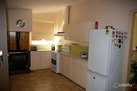 Property photo of 7 Haymes Crescent Golden Point VIC 3350