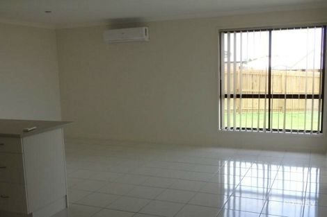 Property photo of 6 Gee Place Gracemere QLD 4702