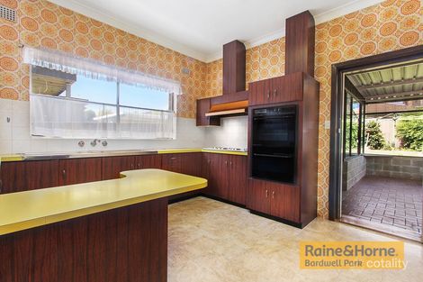 Property photo of 31 Panorama Road Kingsgrove NSW 2208