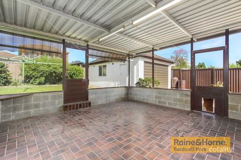 Property photo of 31 Panorama Road Kingsgrove NSW 2208