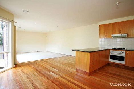 Property photo of 2/620 Waverley Road Glen Waverley VIC 3150