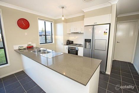 Property photo of 10 Lapwing Way Cranebrook NSW 2749