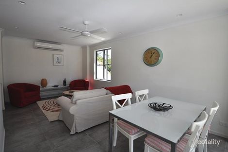 Property photo of 8/8 Priory Street Indooroopilly QLD 4068