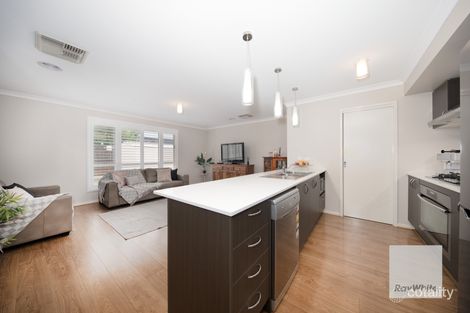 Property photo of 11 Rutherford Avenue Fraser Rise VIC 3336