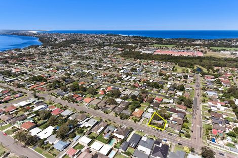 Property photo of 88 Brooke Avenue Killarney Vale NSW 2261