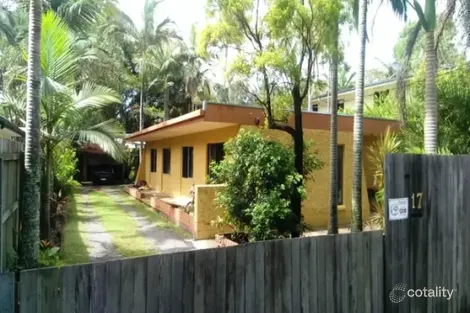 17 Acacia Ave, Coolum Beach, QLD 4573