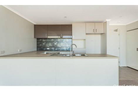 Property photo of 24/10 Pimlico Crescent Wellard WA 6170