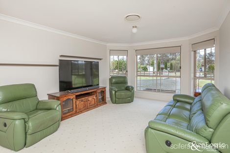 Property photo of 27 County Close Medowie NSW 2318