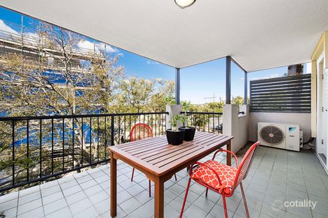 Property photo of 47/7 Landsborough Terrace Toowong QLD 4066