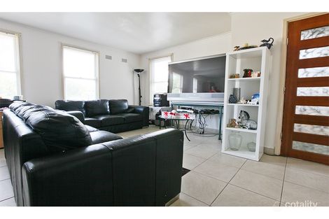 Property photo of 60 Gabo Crescent Sadleir NSW 2168