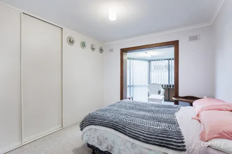 Property photo of 5 Hyde Place Christies Beach SA 5165