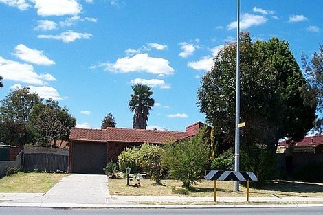 Property photo of 37 Marangaroo Drive Marangaroo WA 6064