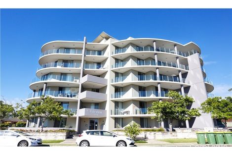 Property photo of 21/11-15 Fairview Avenue The Entrance NSW 2261