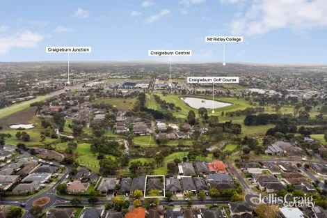 Property photo of 92 Golf View Drive Craigieburn VIC 3064