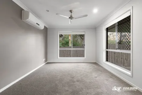 Property photo of 18 Basinghall Place Berrinba QLD 4117