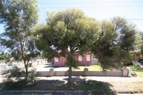 8 Moss Ave, Marleston, SA 5033