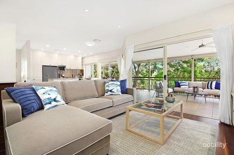Property photo of 33 Highland Terrace St Lucia QLD 4067