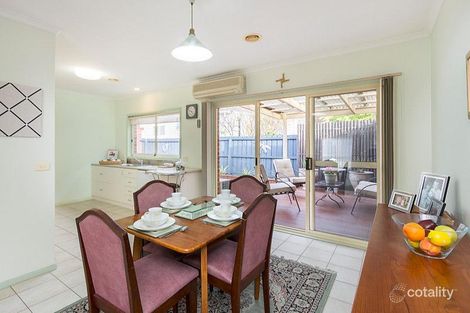 Property photo of 2/110 Barrabool Road Highton VIC 3216