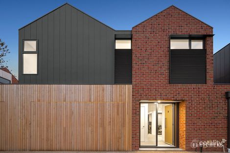 2/14 Hollsmoor Rd, Camberwell, VIC 3124