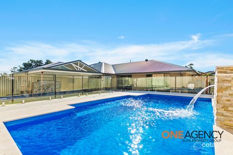 Property photo of 20 Loddon Circuit Albion Park NSW 2527