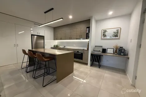 202/22 Nathan Ave, Ashgrove, QLD 4060