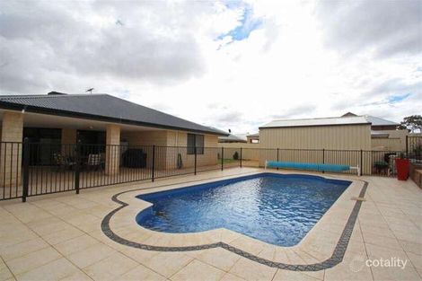 Property photo of 10 Tumbarri Way Hannans WA 6430