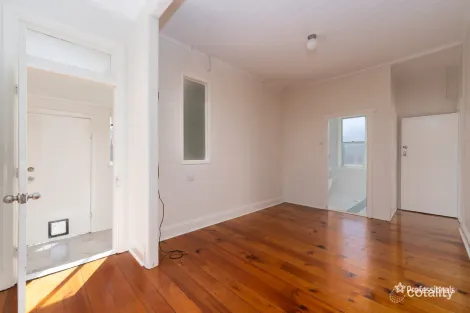 Property photo of 223 Rusden Street Armidale NSW 2350