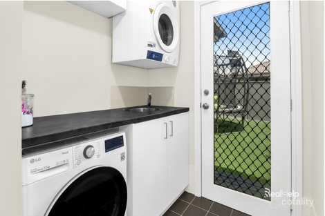 Property photo of 11 Voller Street Ropes Crossing NSW 2760