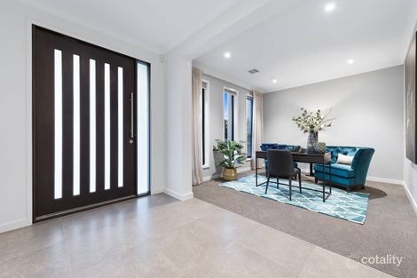 Property photo of 5 Chi Avenue Keysborough VIC 3173