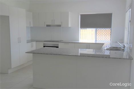 Property photo of 19 Ellenor Street Mount Low QLD 4818