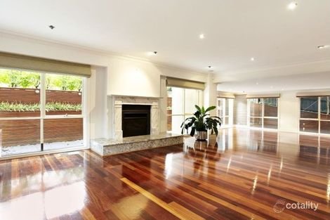 13 Gardiner Rd, Hawthorn, VIC 3122